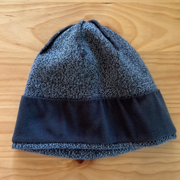 The North Face fleece lined beanie, One Size, Grey - Picture 2 of 4